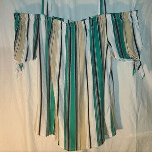bobbie brooks ladies xl off the shoulder top. Beige, green, black and white.